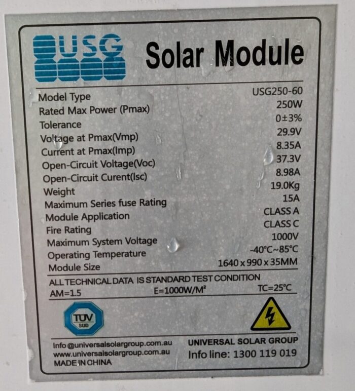 USG 250W Poly Solar Panel (used/cleaned/assessed) Voc 37.3 Vmp 29.9 Isc 8.98 Imp 8.35 1640x990x35mm Silver Frame